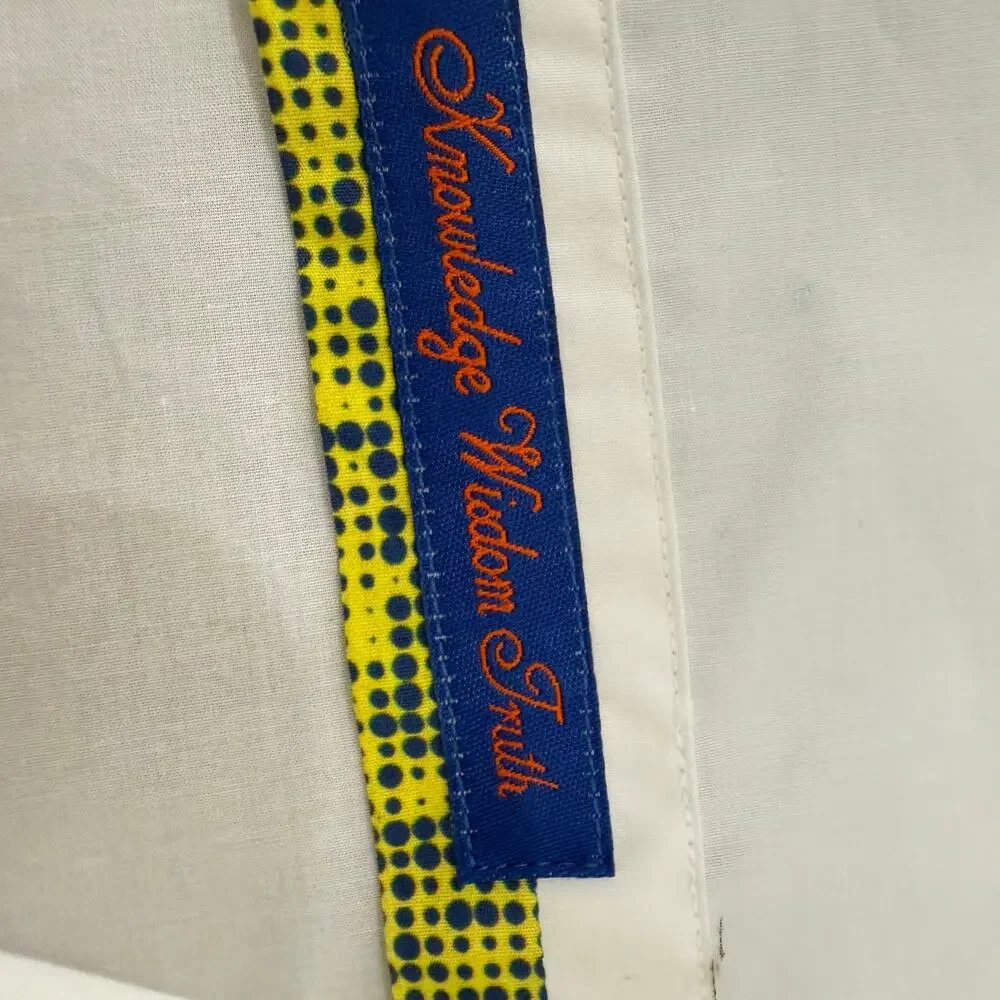 Robert Graham Button Front Short Sleeve Shirt White Sporty Technical Stripe  M